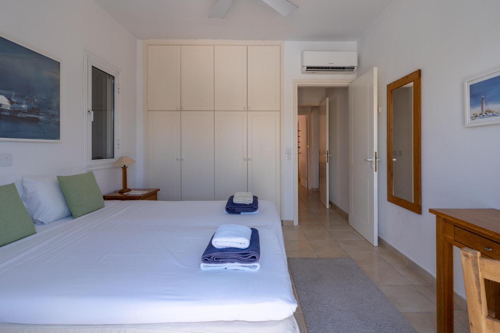 Tropical Paradise In Harbour Paphos, Central & Close To Beach 외부 사진