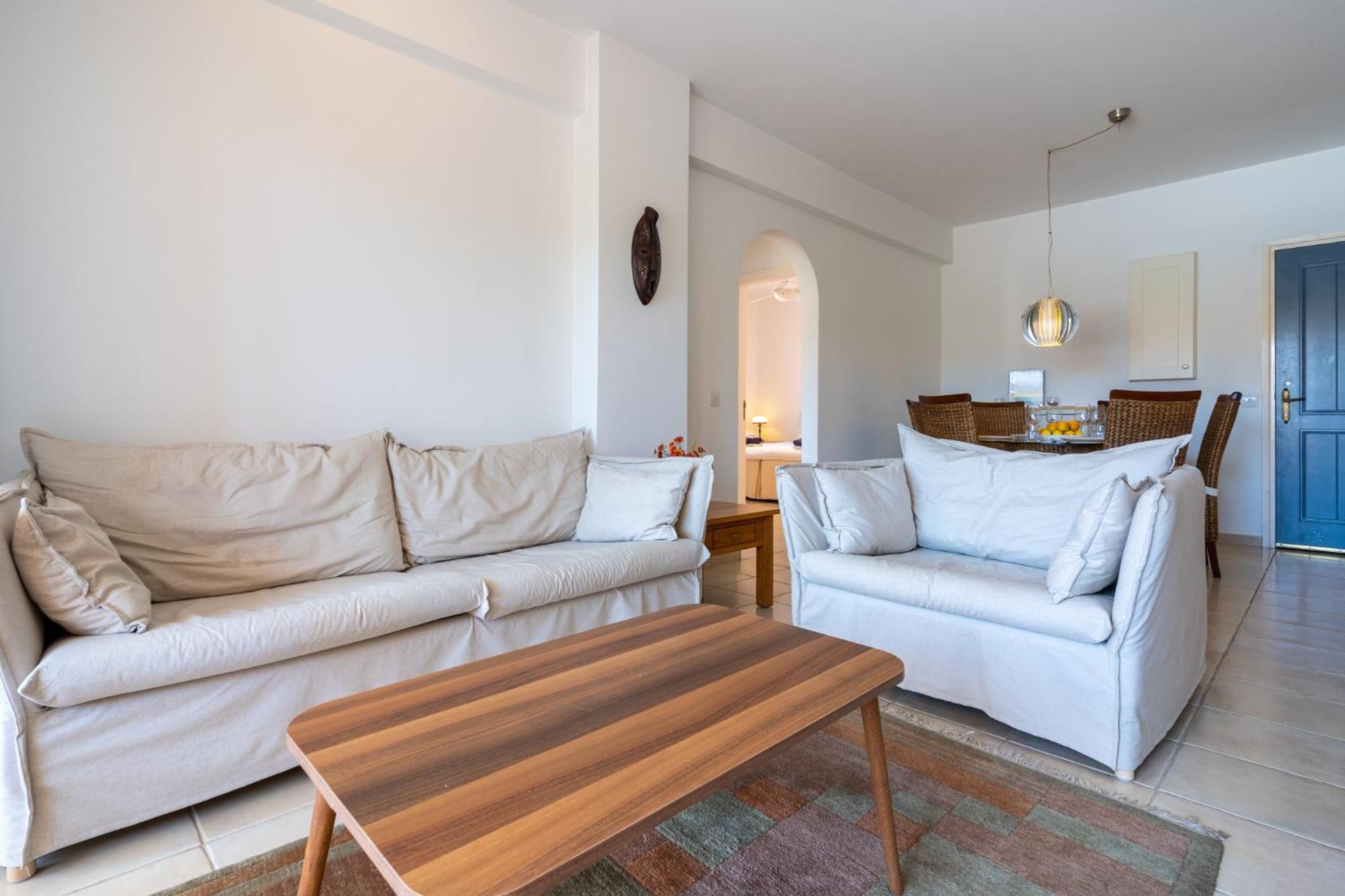 Tropical Paradise In Harbour Paphos, Central & Close To Beach 외부 사진